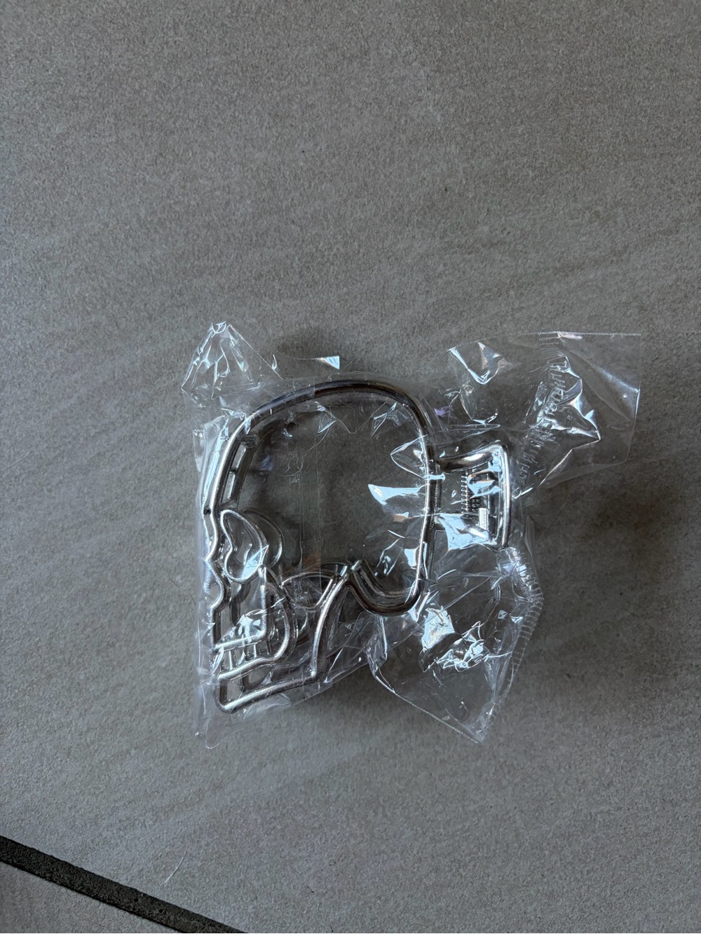 Silver Skull Shaped Headphone Holder Wall Hook